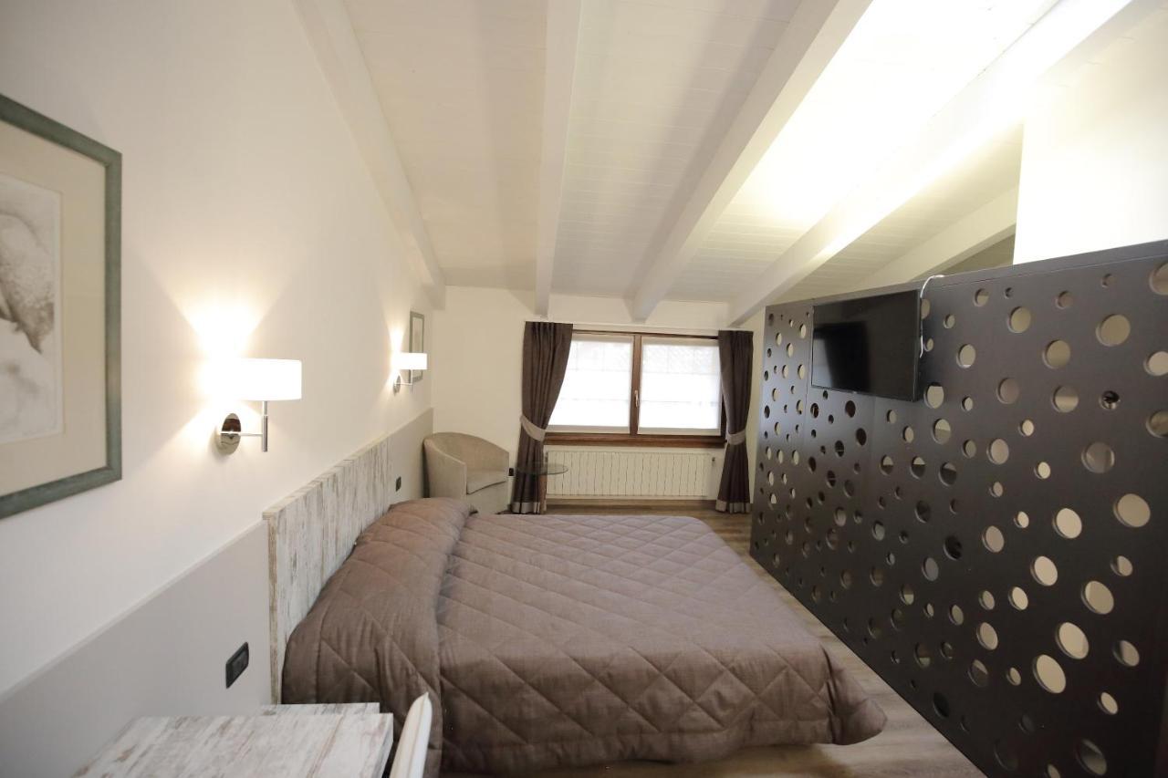 Albergo Antica Locanda 클루소네 외부 사진