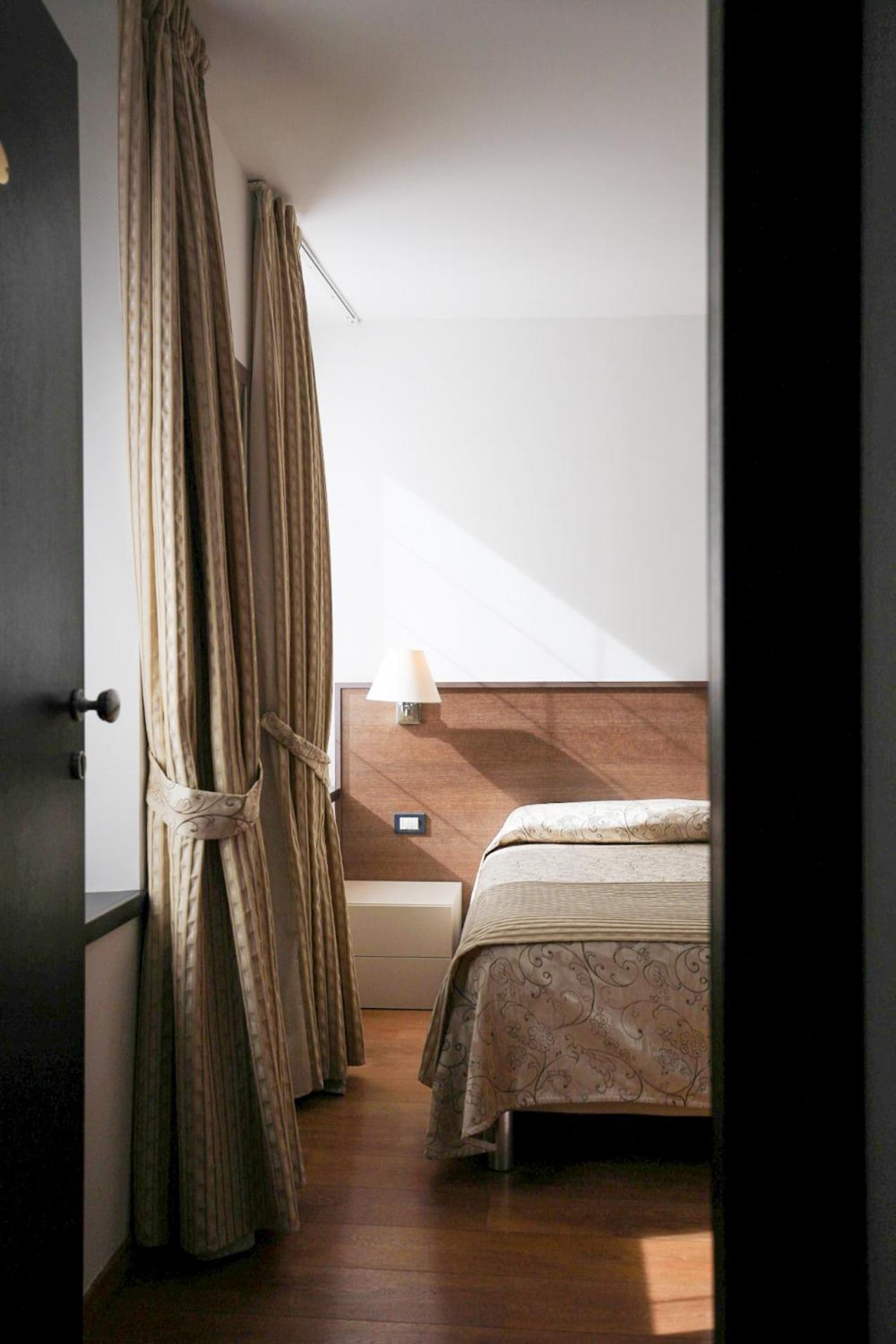Albergo Antica Locanda 클루소네 외부 사진
