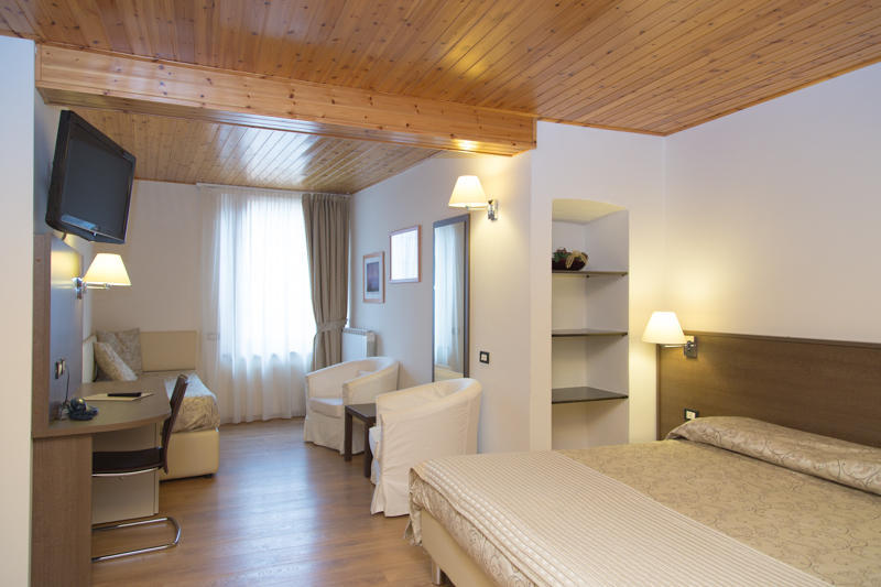 Albergo Antica Locanda 클루소네 외부 사진